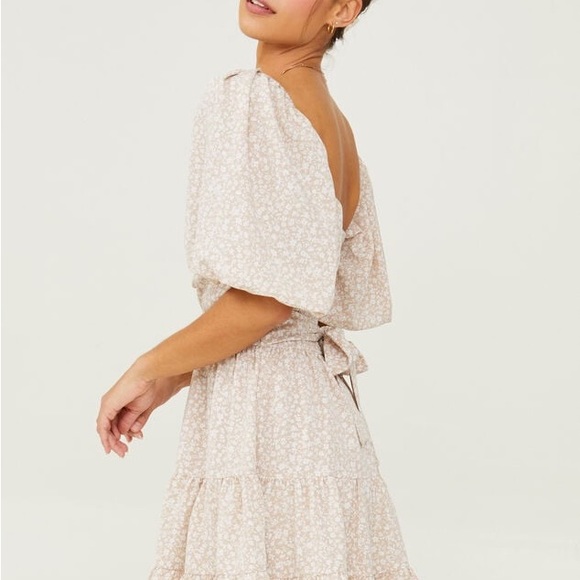 NEW WITH TAGS ALTARD STATE NEUTRAL FLORAL DRESS - Picture 4 of 4